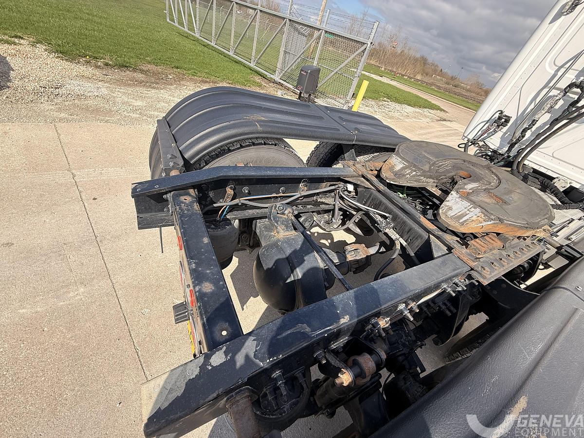Used 2020 Freightliner Cascadia 113