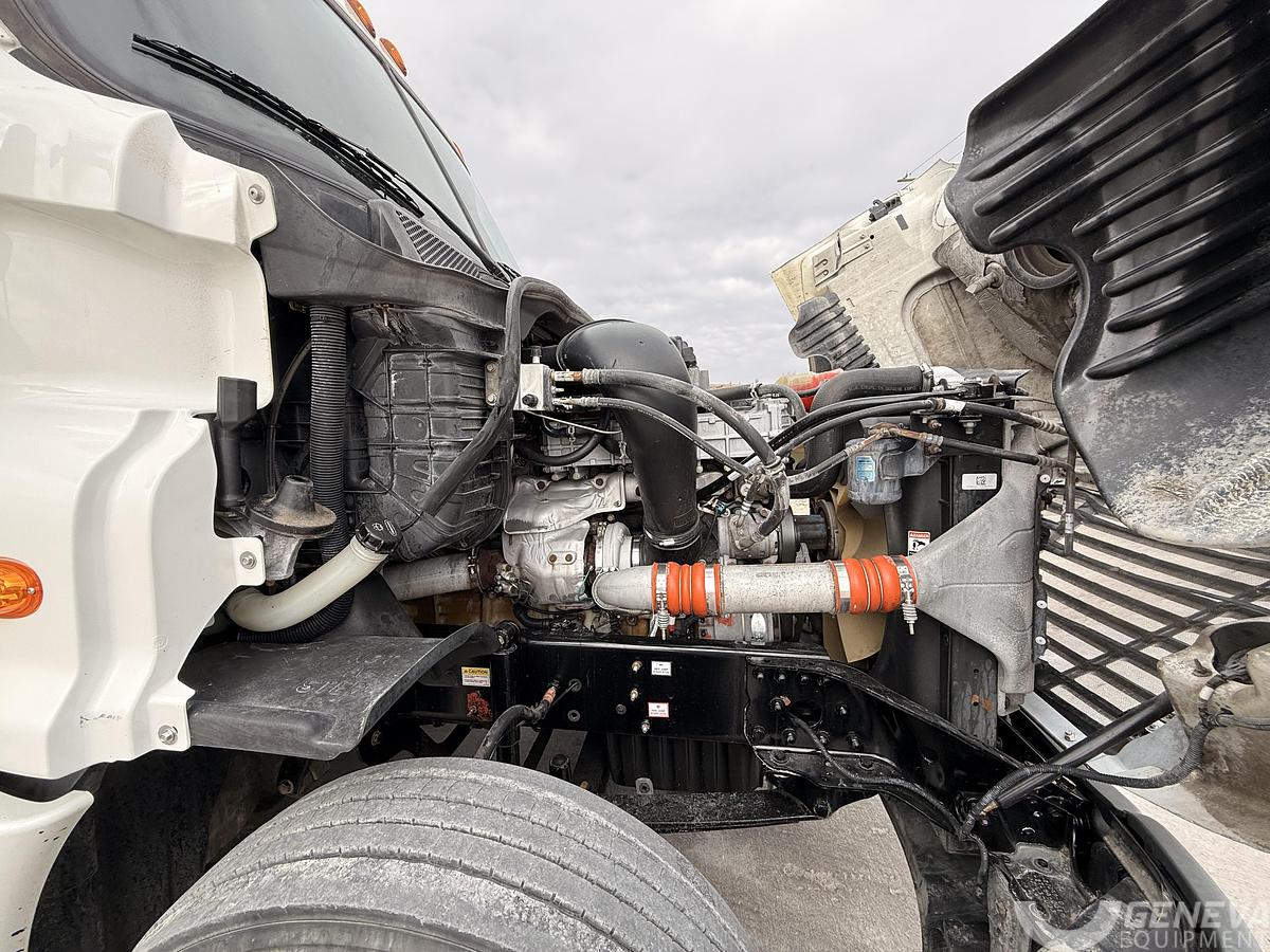 Used 2014 Freightliner Cascadia