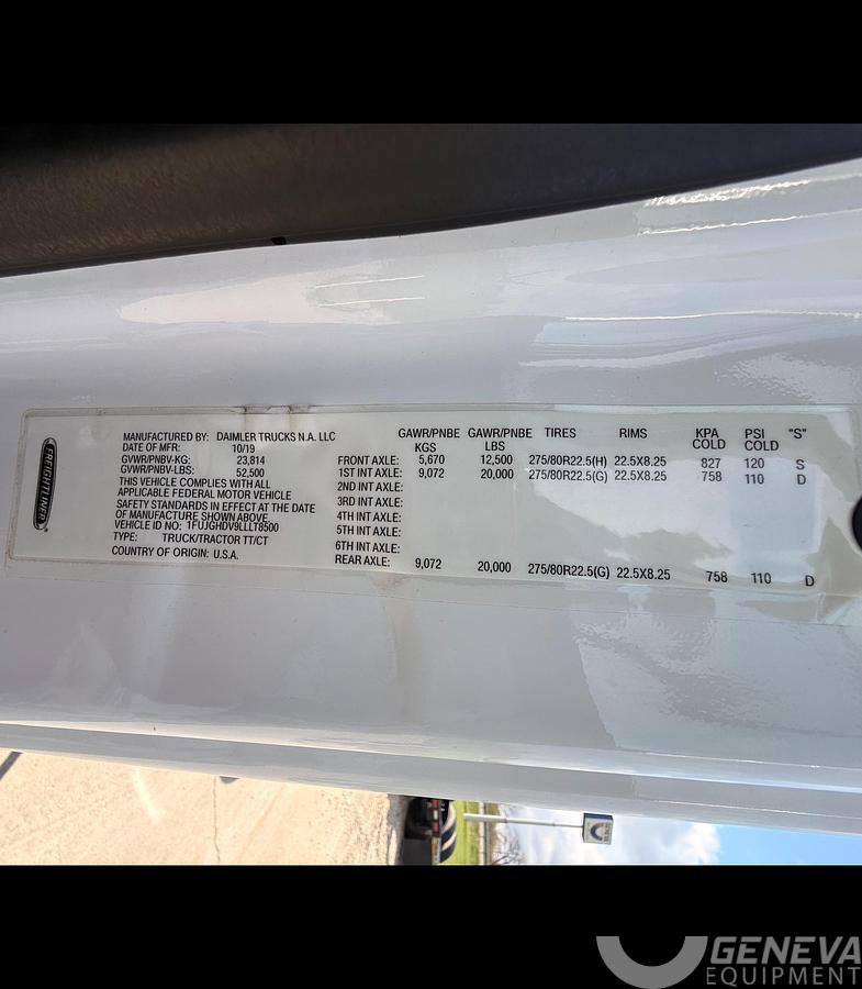 Used 2020 Freightliner Cascadia 113