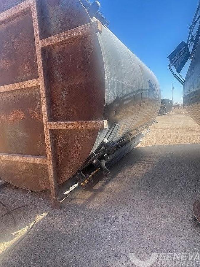 Used Upright Tank (VT127)