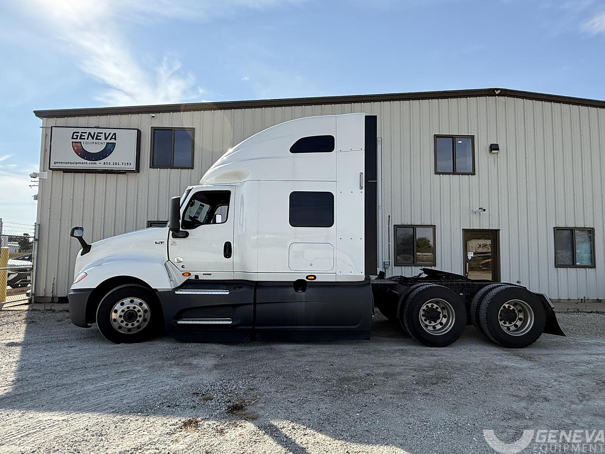 Used 2021 International LT625