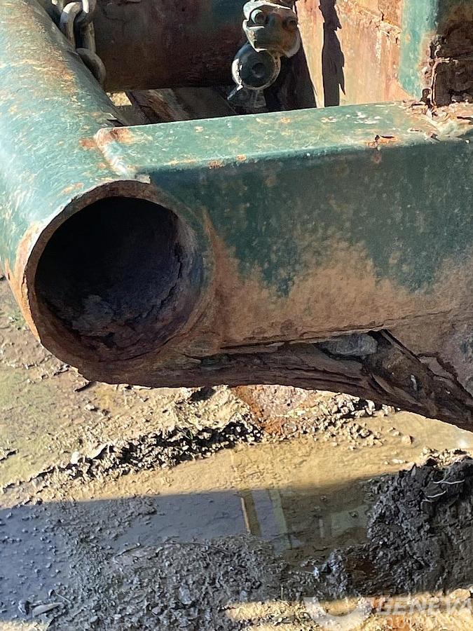 Used Menard Flat Top Frac Tank (#321)