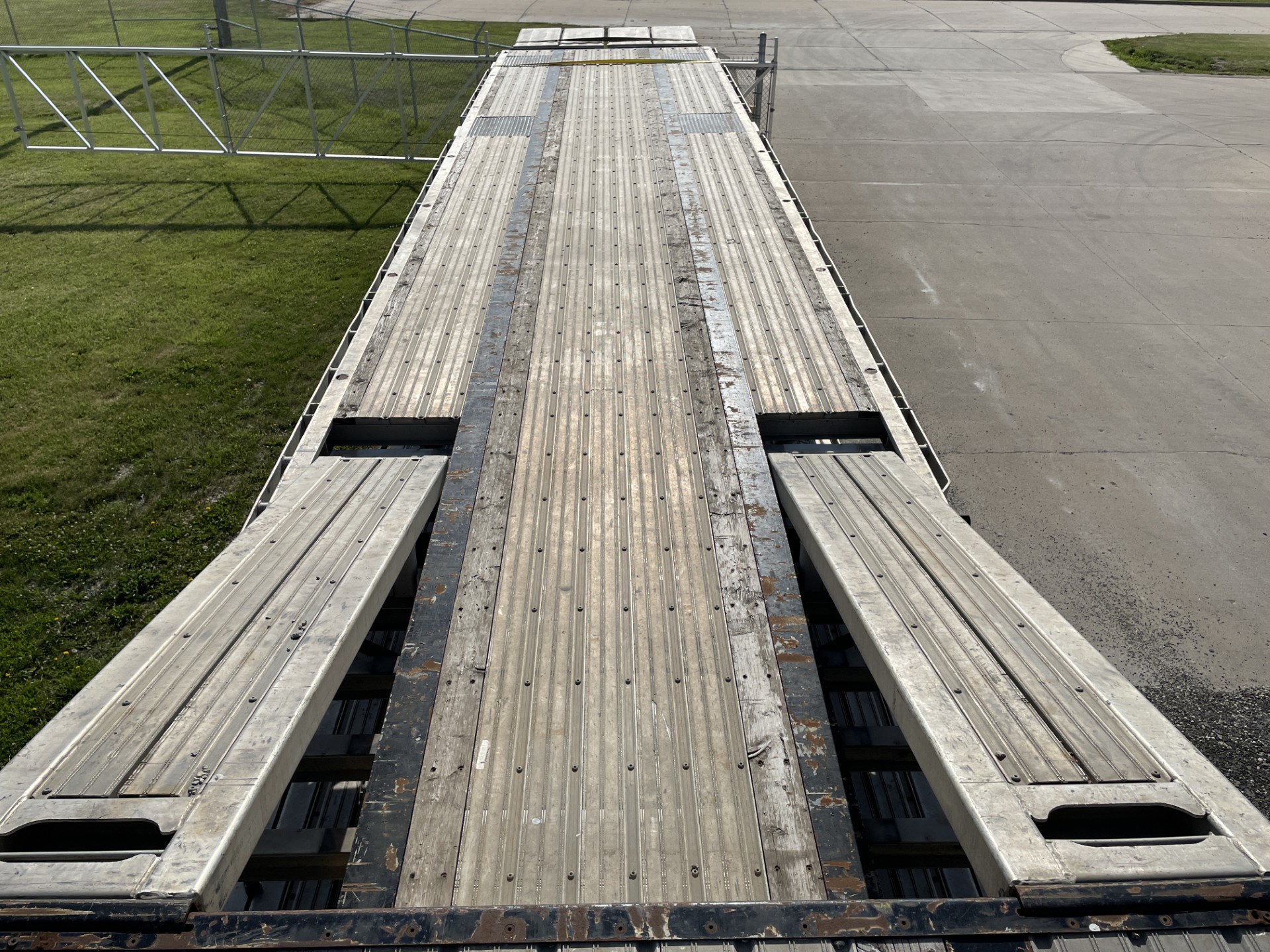 Used 2019 Prestige Trailers Renown Combo Flatbed Drop Deck
