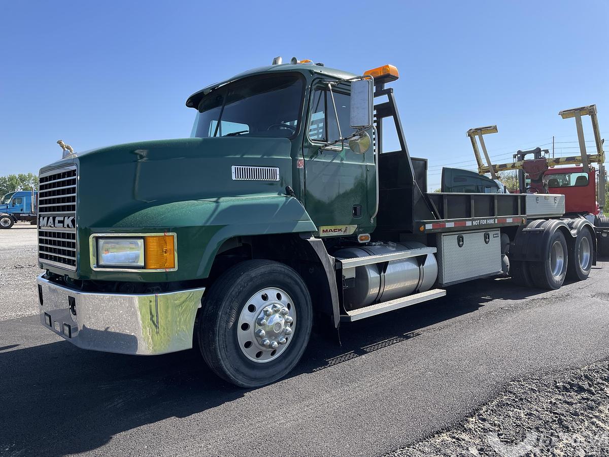 Used 2000 Mack CH613