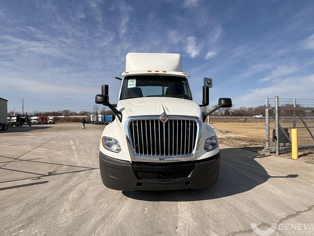 Used 2019 International LT625