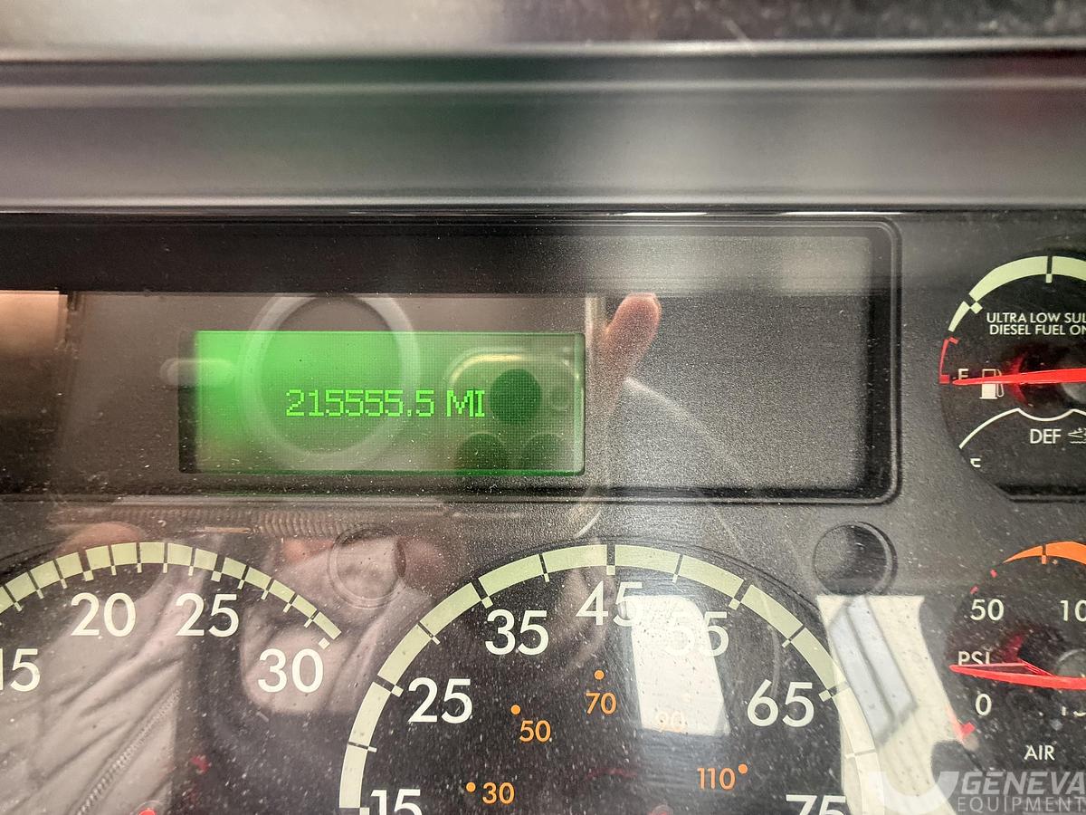Used 2018 Freightliner Cascadia 113