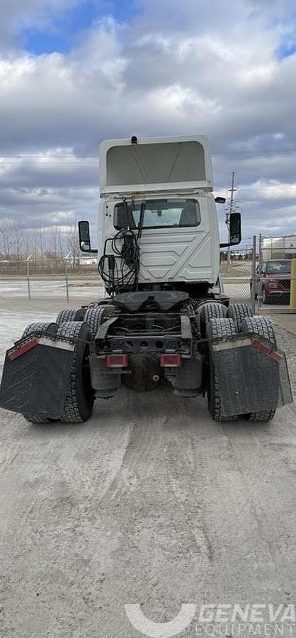 Used 2019 International LT625