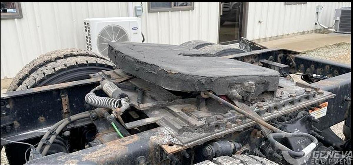 Used 2018 Freightliner Cascadia 113