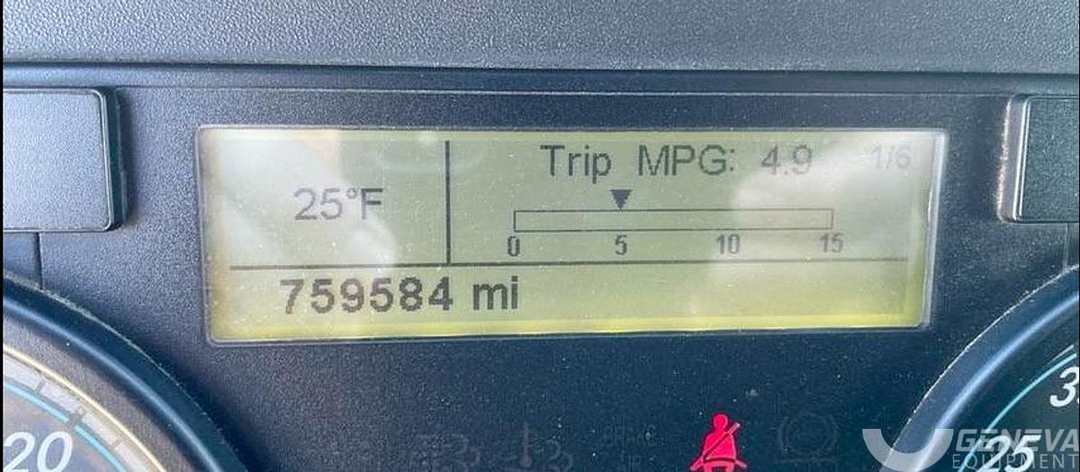 Used 2014 Freightliner Cascadia