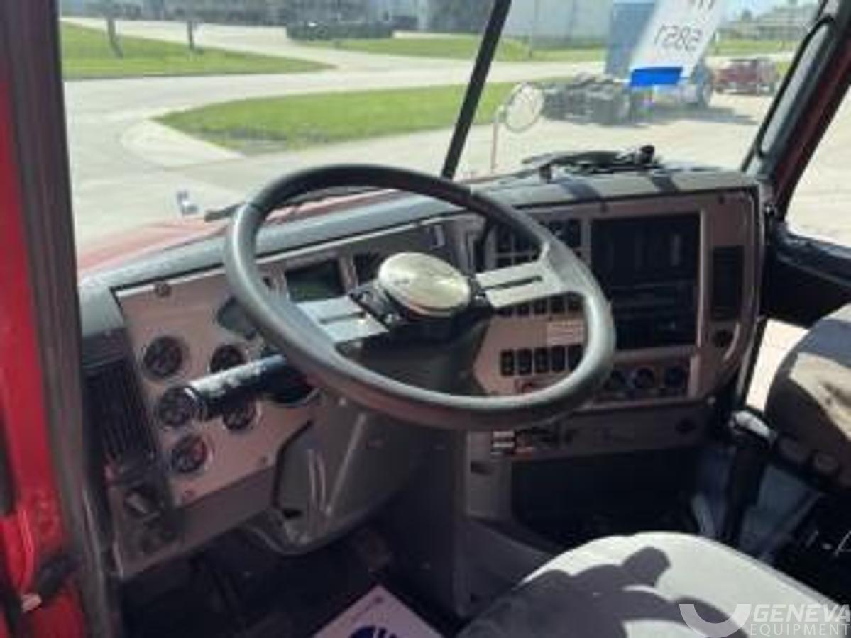 Used 2015 Mack CXU613