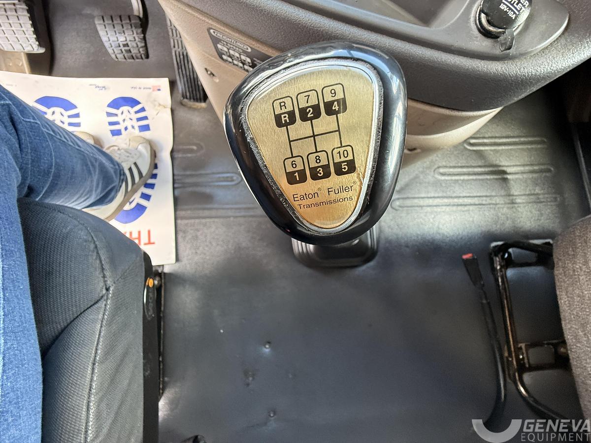 Used 2014 Freightliner Cascadia 125