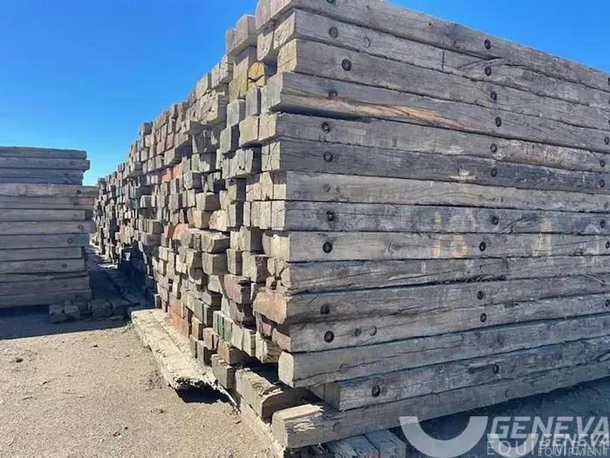 Used Hardwood Crane Mats