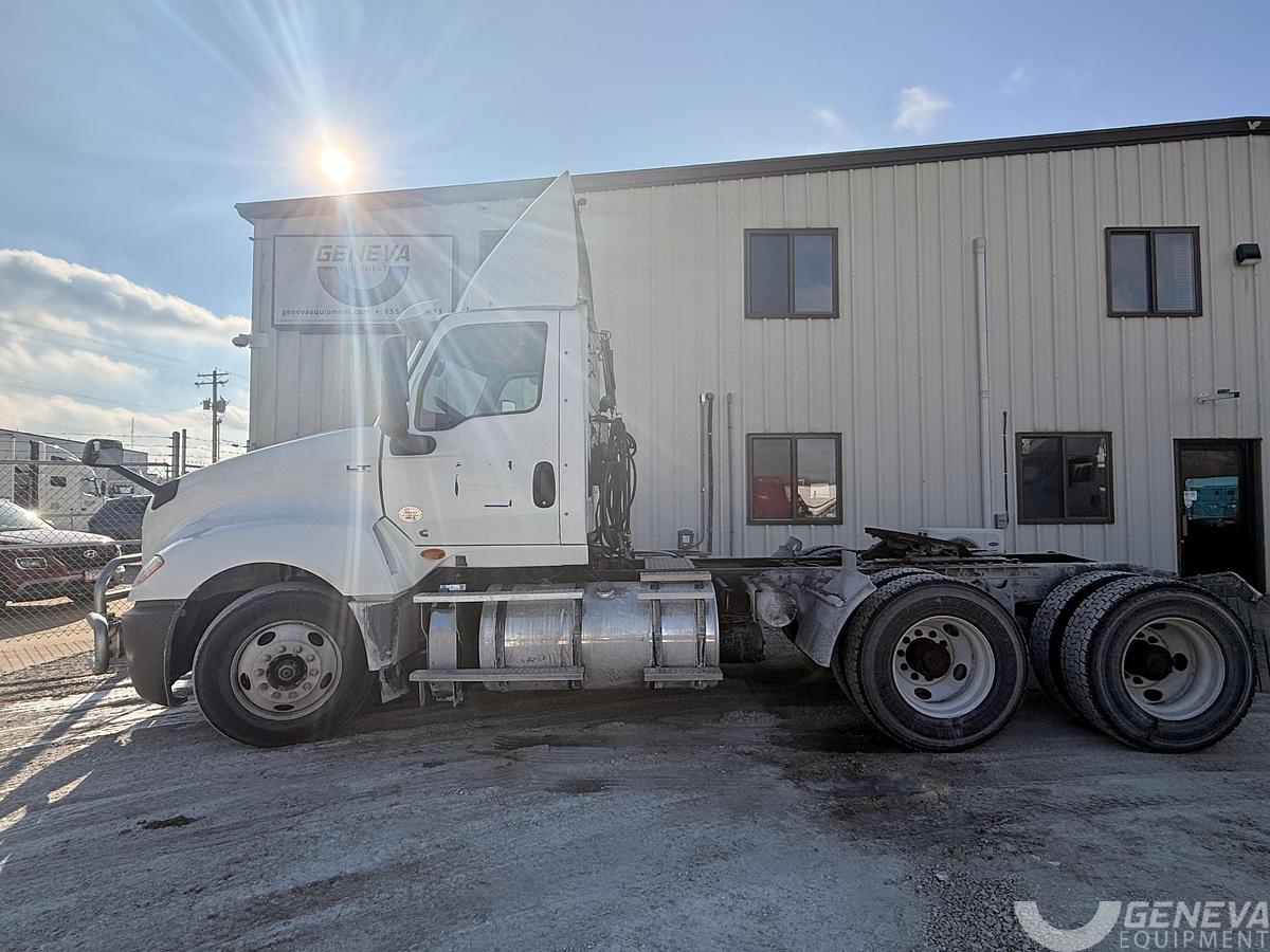 Used 2019 International LT625