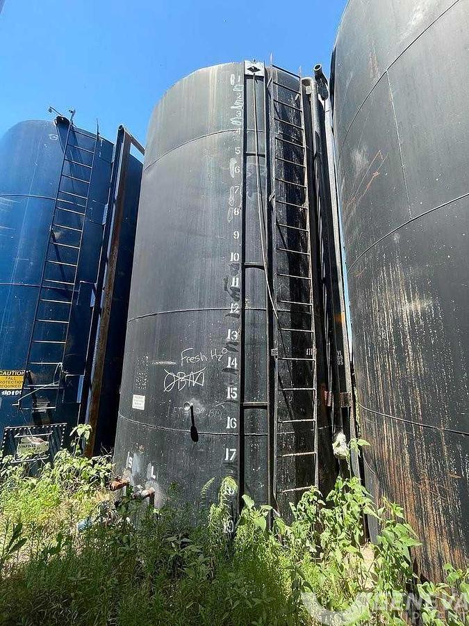 Used Upright Tank (106X)