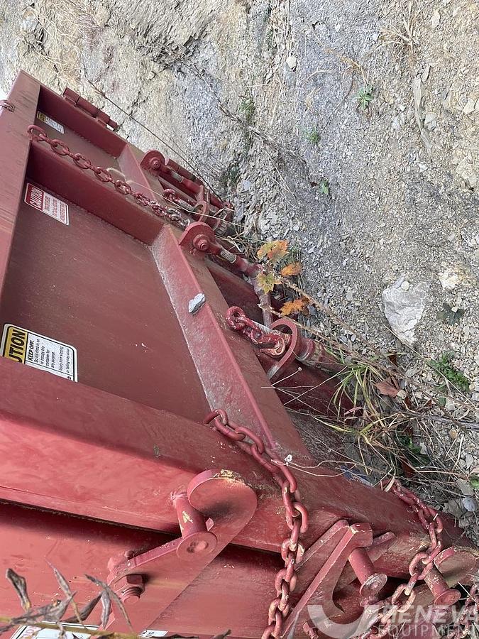 Used Rolling Lid Sealed Container (#BT31)