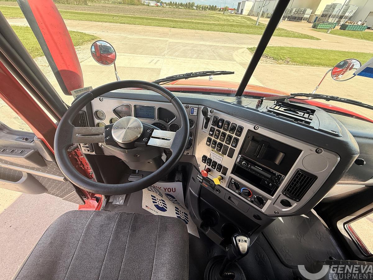 Used 2015 Mack CXU613