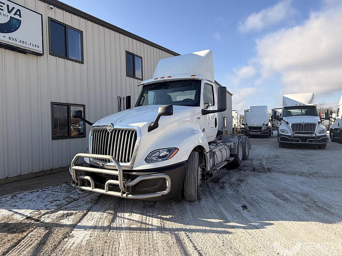 Used 2019 International LT625