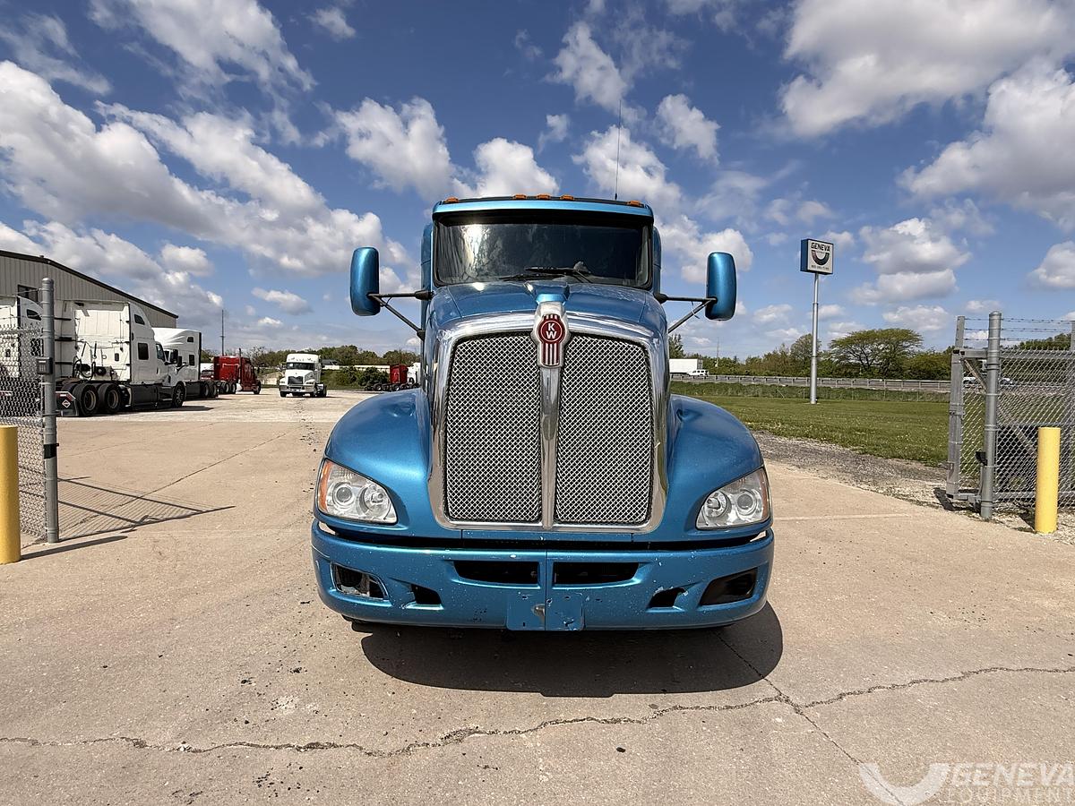 Used 2011 Kenworth T660