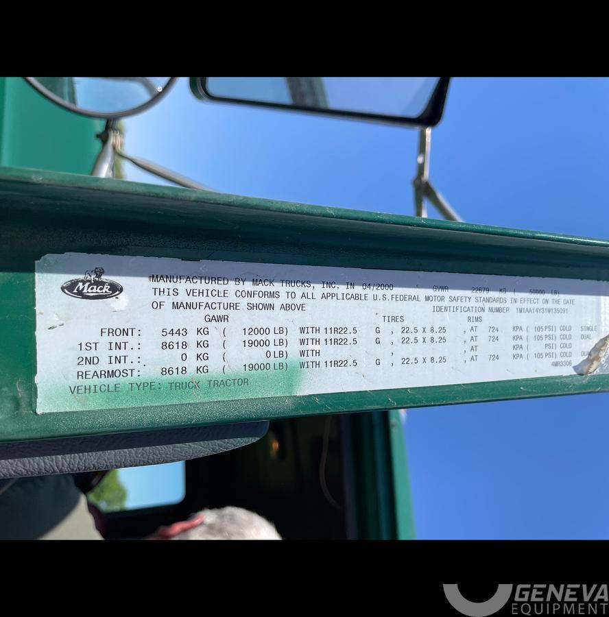 Used 2000 Mack CH613