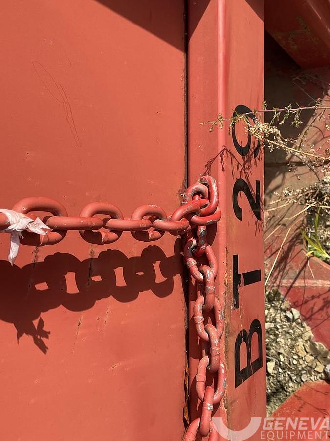 Used Rolling Lid Sealed Container (#BT29)