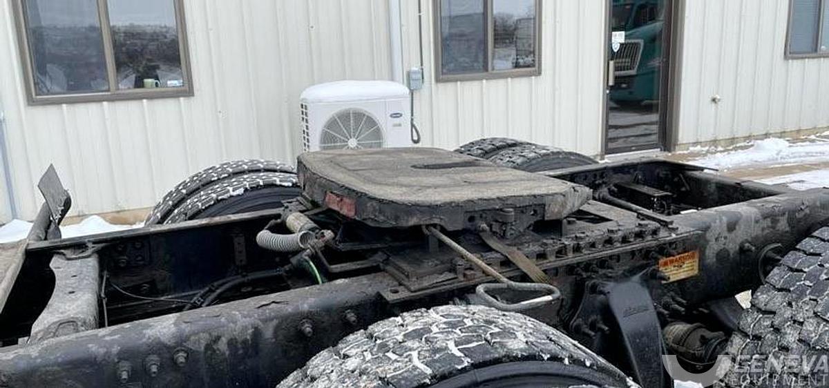 Used 2018 Freightliner Cascadia 113