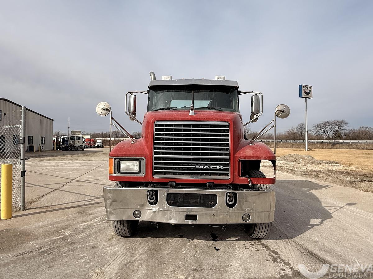 Used 2016 Mack CHU613