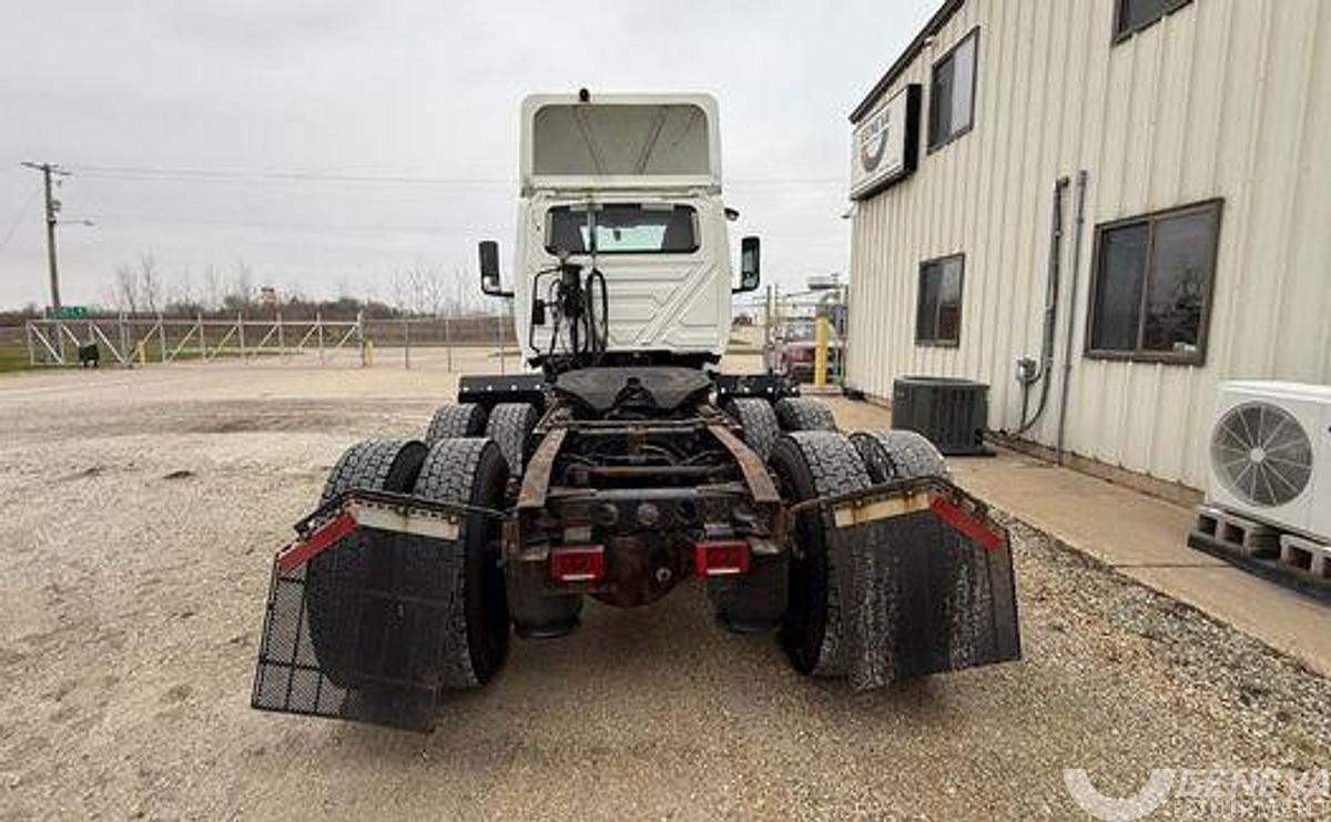 Used 2019 International LT625