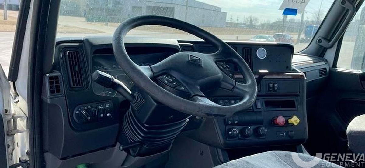 Used 2019 International LT625