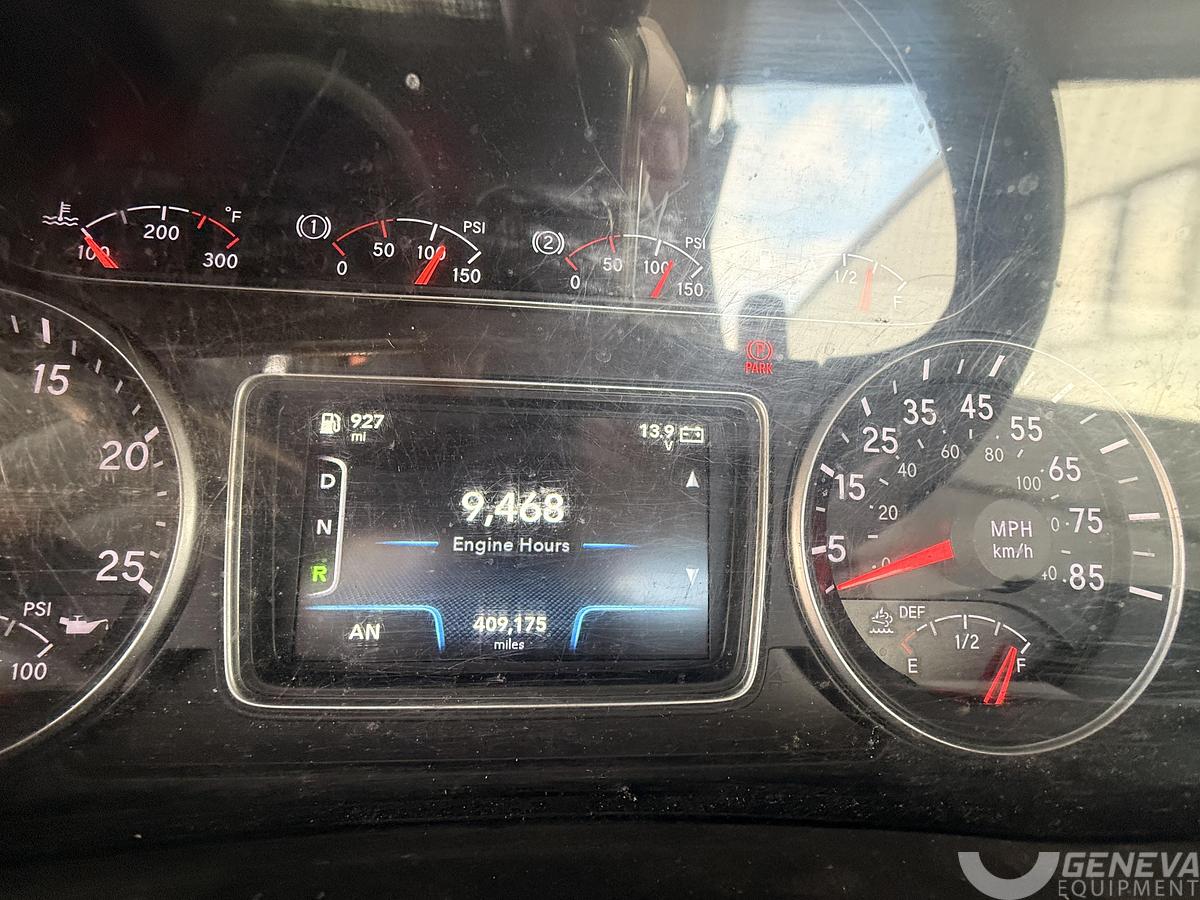 Used 2019 International LT625