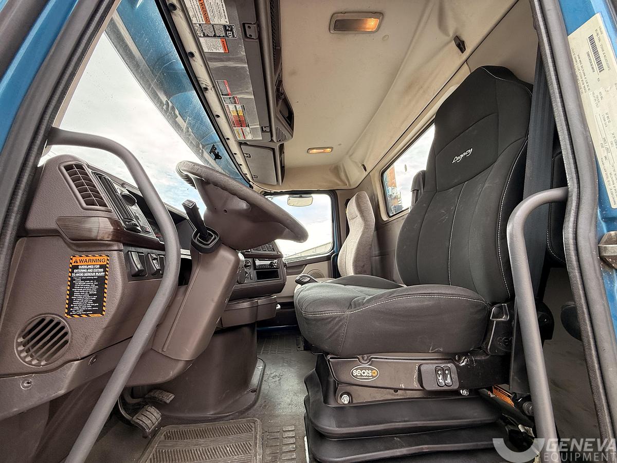 Used 2014 Volvo VNL300