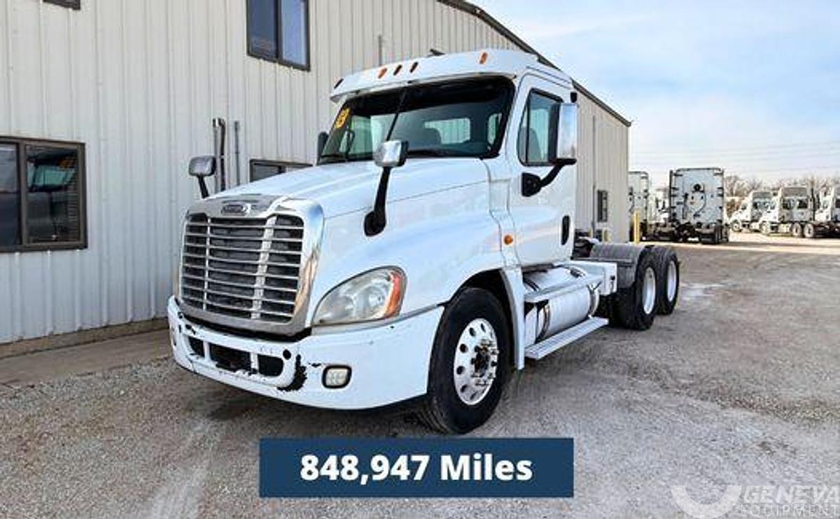 Used 2013 Freightliner Cascadia 125