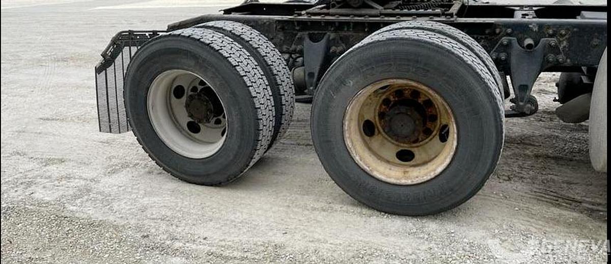 Used 2019 International LT625