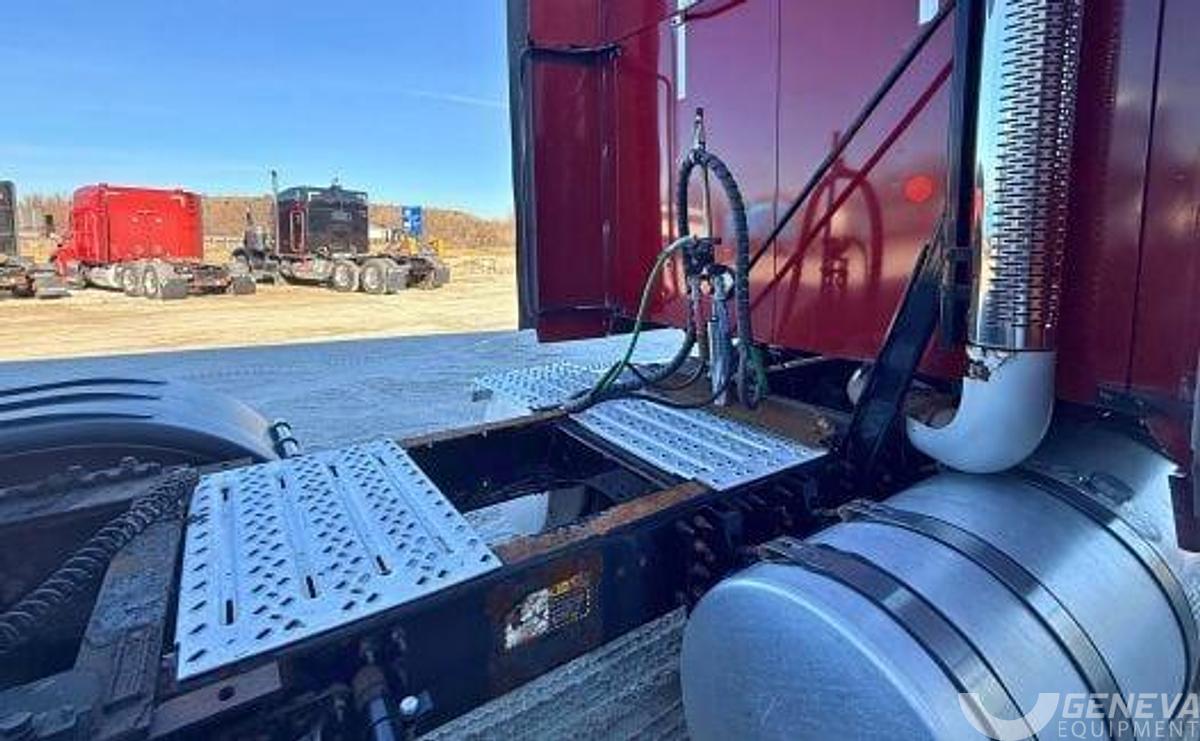 Used 2013 Mack CXU613