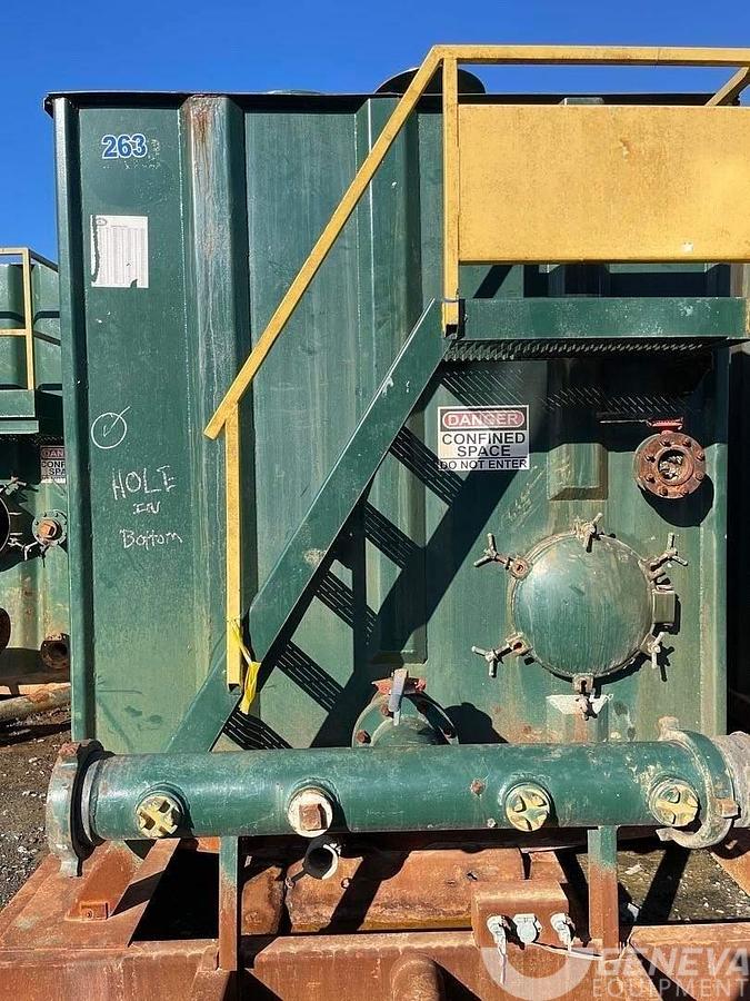 Used Menard Flat Top Frac Tank (#752)