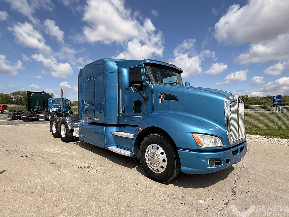 Used 2011 Kenworth T660