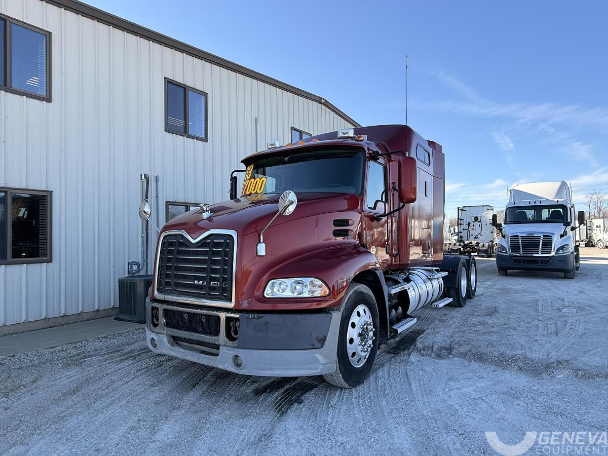 Used 2013 Mack CXU613
