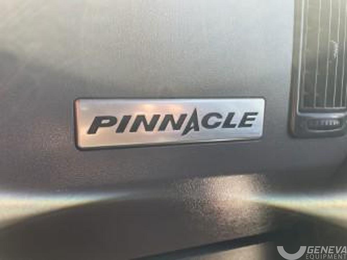 Used 2015 Mack CXU613