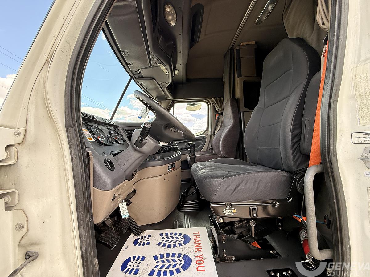 Used 2014 Freightliner Cascadia 125