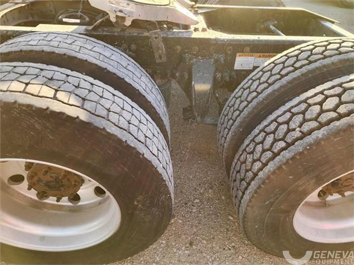 Used 2015 Freightliner Cascadia 125