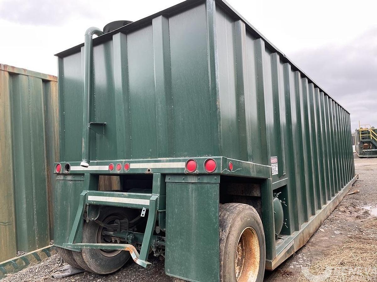 Used Menard Flat Top Frac Tank (#764)