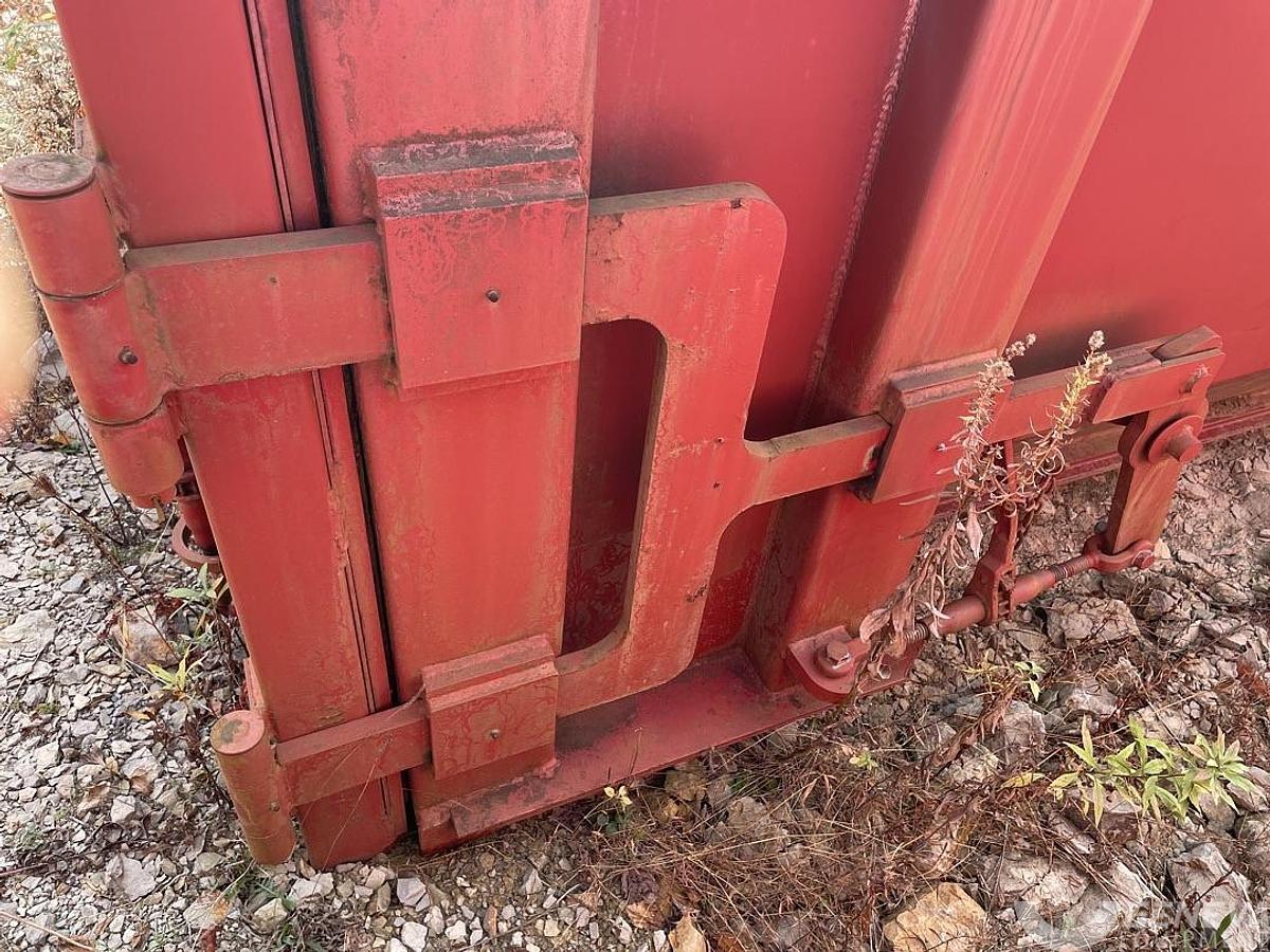 Used Rolling Lid Sealed Container (#BT22)