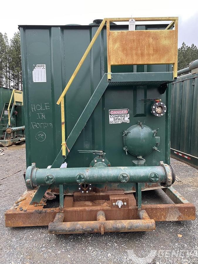 Used Menard Flat Top Frac Tank (#764)