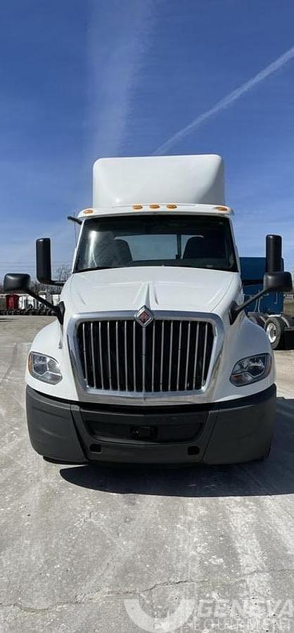 Used 2019 International LT625