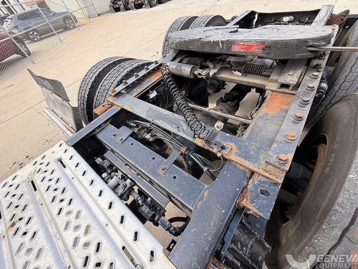 Used 2017 Mack CXU613