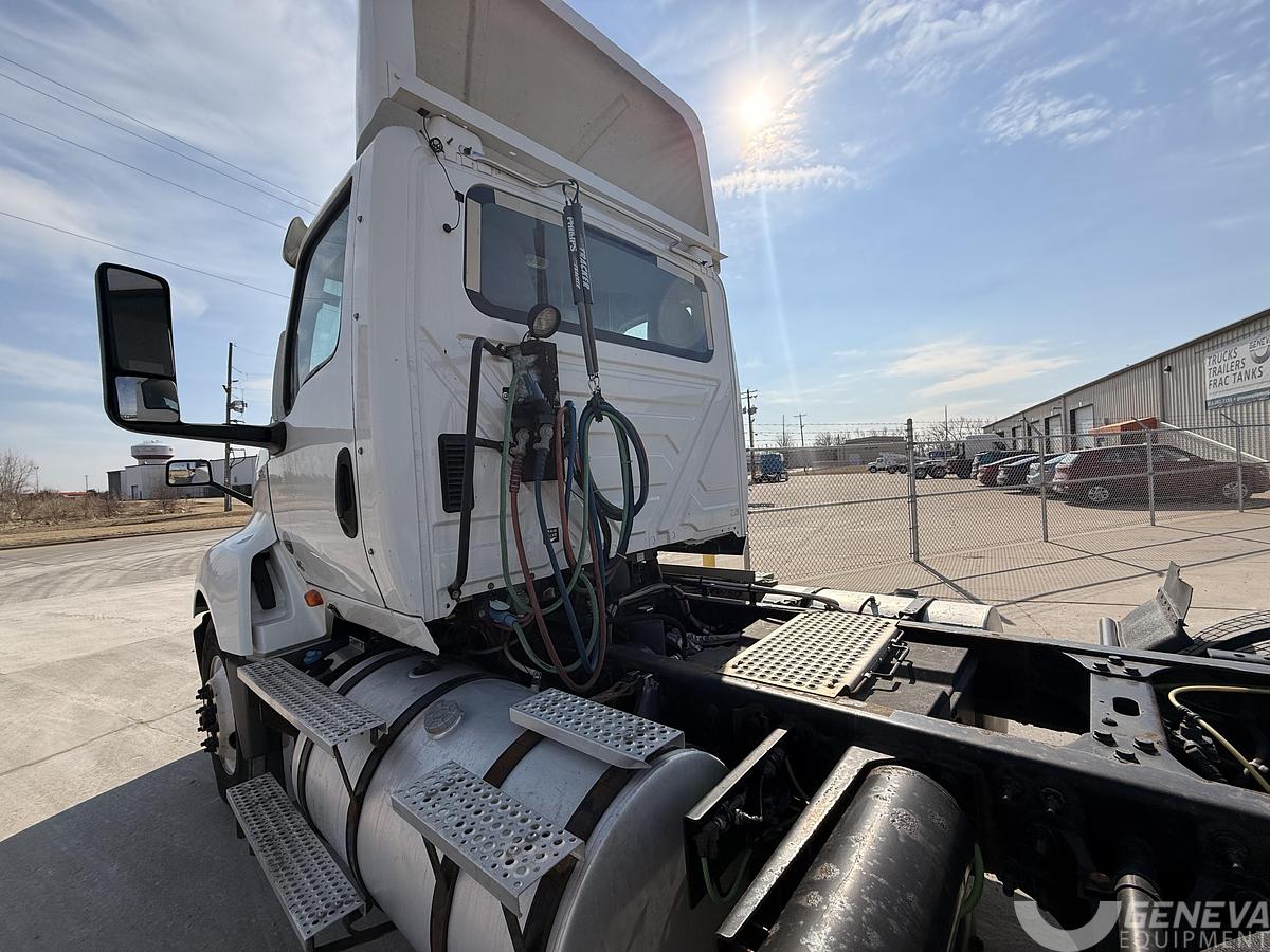 Used 2019 International LT625