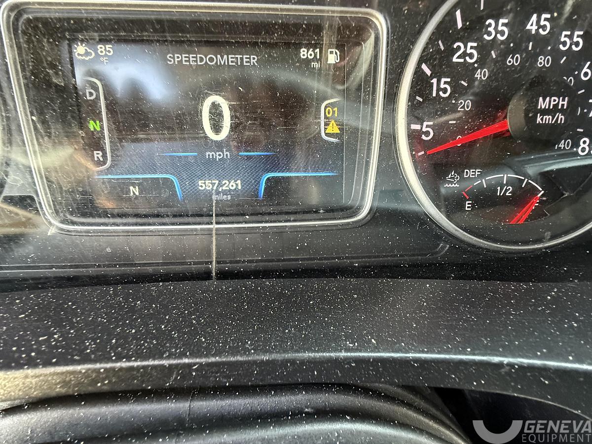 Used 2021 International LT625
