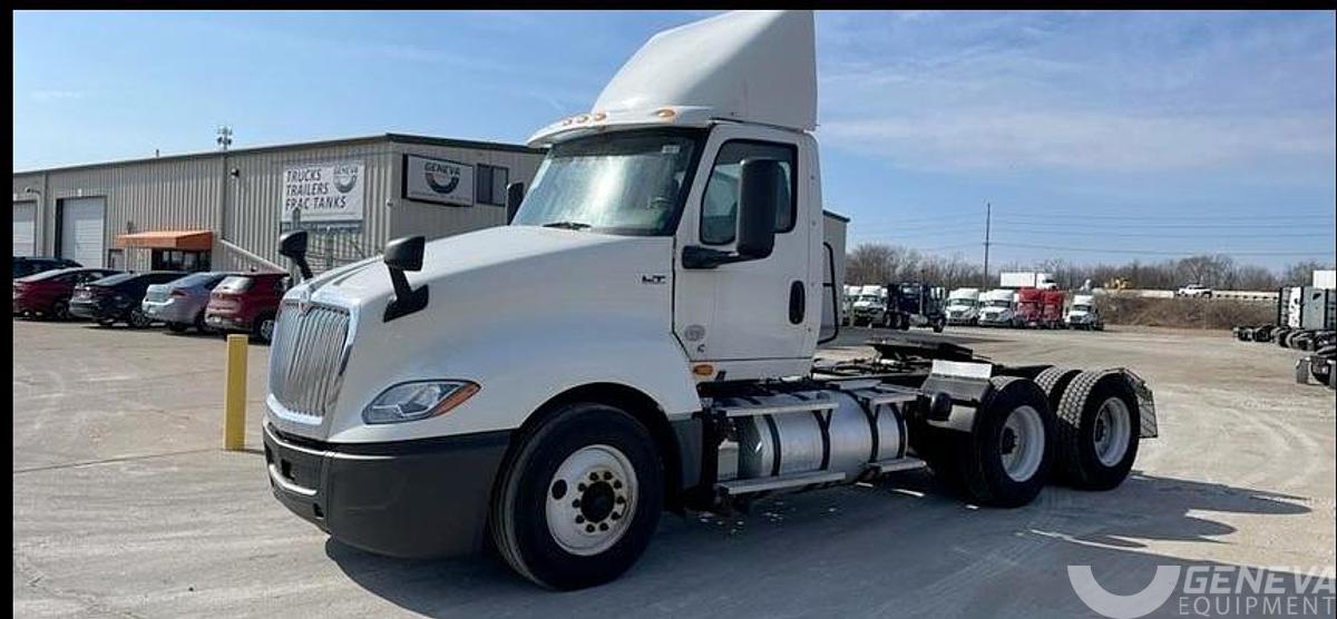 Used 2019 International LT625