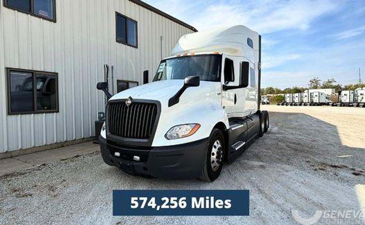 Used 2021 International LT625