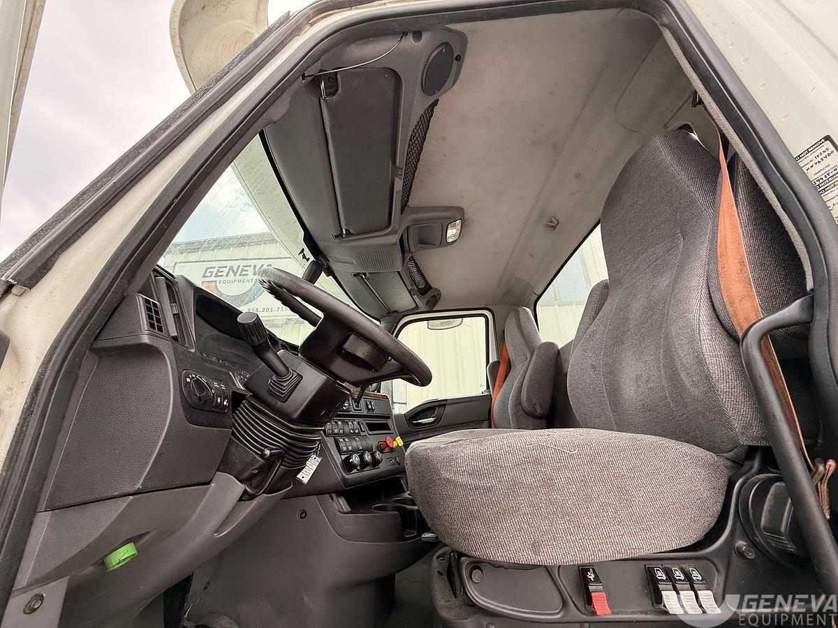 Used 2019 International LT625