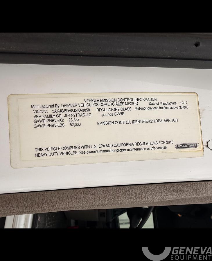 Used 2018 Freightliner Cascadia 113